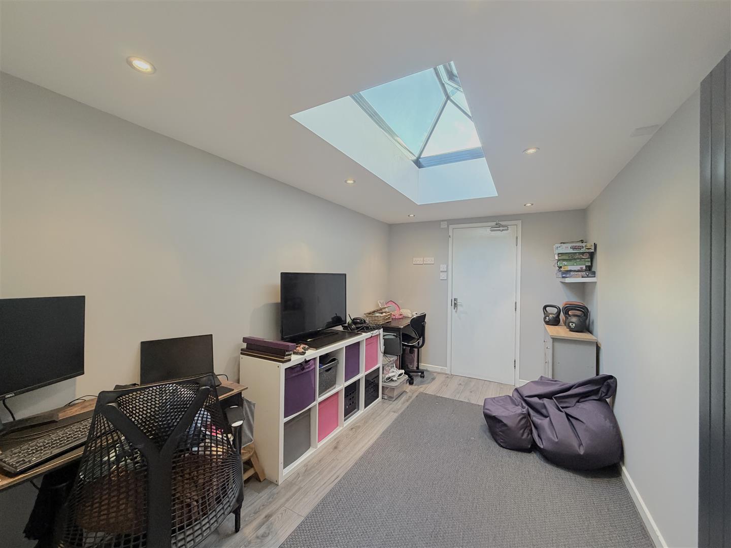 Yardley Close, Woodloes Park, Warwick 2